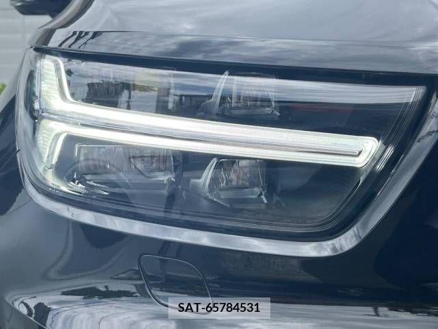 Volvo XC40 2021-08 332910-15