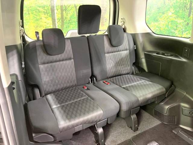 Nissan SERENA 2022-04 185982-10