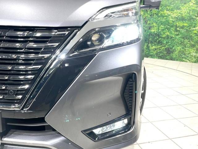 Nissan SERENA 2022-04 185982-12
