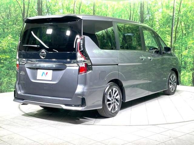 Nissan SERENA 2022-04 185982-17