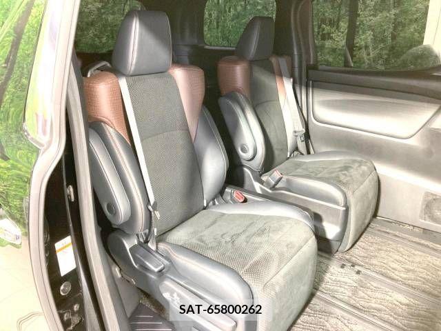 Toyota ALPHARD 2017-11 259018-9