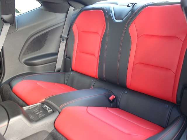 Chevrolet CAMARO 2023-04 14830-16