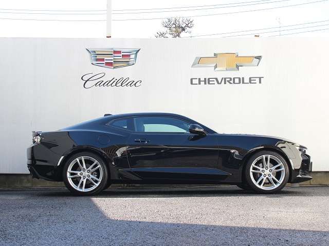 Chevrolet CAMARO 2023-04 14830-6