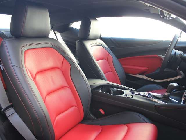 Chevrolet CAMARO 2023-04 14830-5
