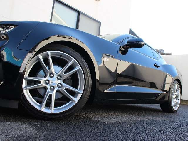 Chevrolet CAMARO 2023-04 14830-17