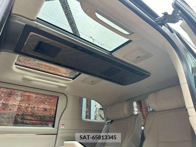 Lexus LM 2024-03 388382-9