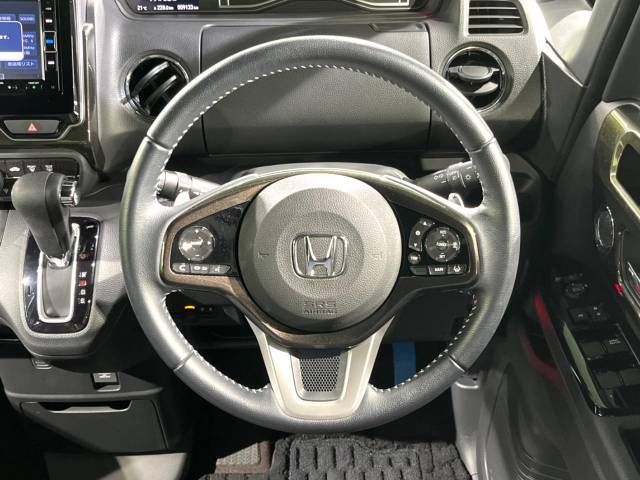 Honda N BOX CUSTOM 2018-11 182226-11