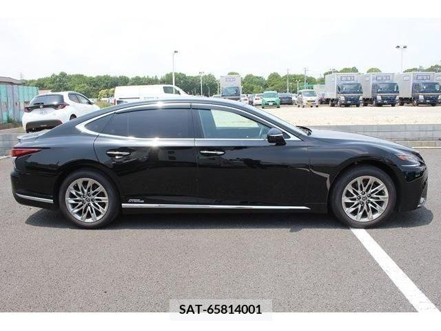 Lexus LS 2019-05 304759-9