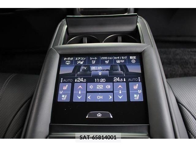 Lexus LS 2019-05 304759-17