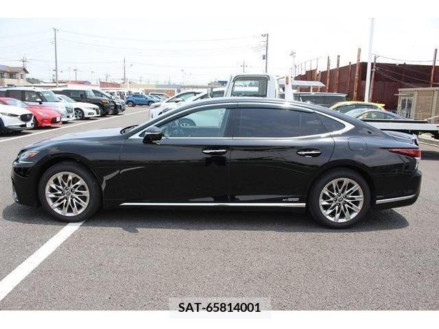 Lexus LS 2019-05 304759-7