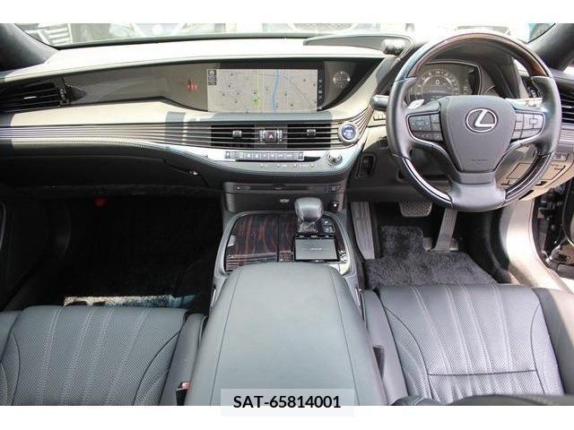 Lexus LS 2019-05 304759-15