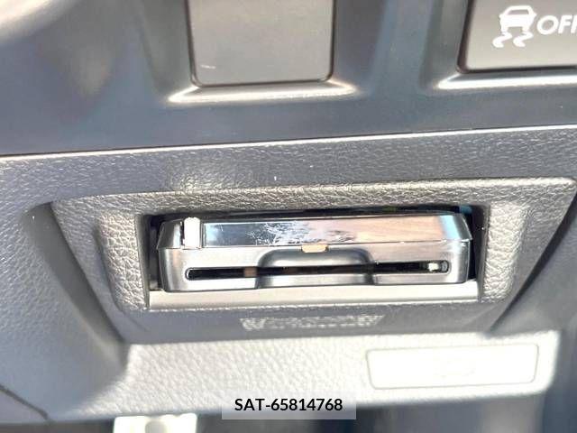 Subaru WRX STI 2018-03 347957-11