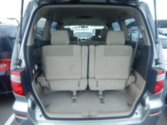 Toyota ALPHARD 2004-09 18079-10