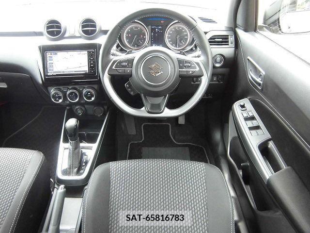 Suzuki SWIFT 2017-10 320782-1