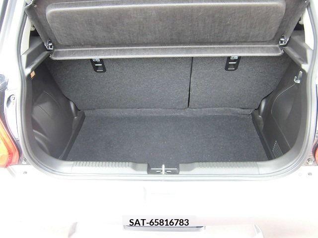 Suzuki SWIFT 2017-10 320782-17