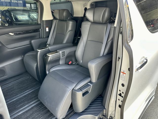 Toyota ALPHARD 2021-11 181130-17