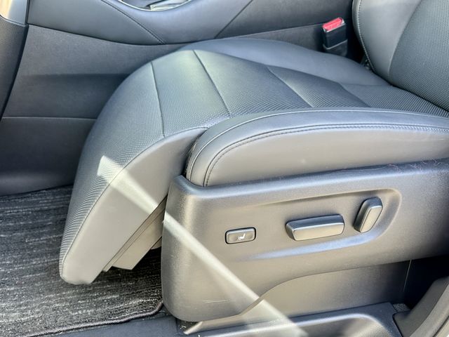 Toyota ALPHARD 2021-11 181130-15