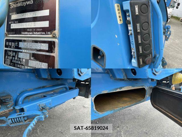 Mitsubishi CANTER 2013-11 294398-19