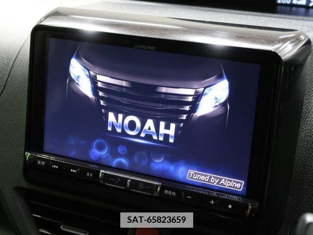 Toyota NOAH 2017-06 347333-5