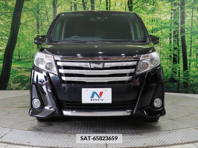 Toyota NOAH 2017-06 347333-15