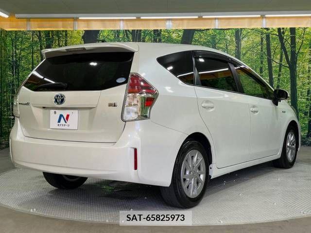 Toyota PRIUS ALPHA 2015-05 330136-17
