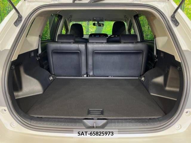 Toyota PRIUS ALPHA 2015-05 330136-13