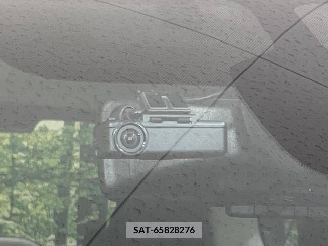 Nissan SERENA 2021-03 218320-8