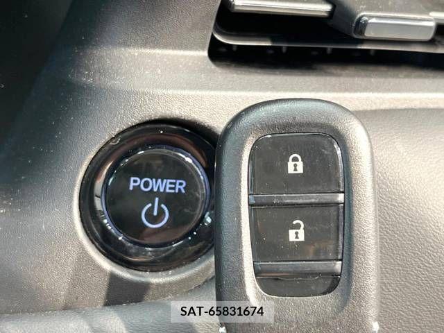 Honda VEZEL 2023-02 220978-7