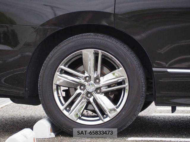 Nissan ELGRAND 2013-10 269562-6