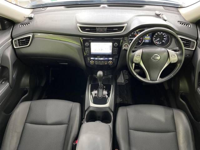 Nissan X-TRAIL 2016-01 24038-1