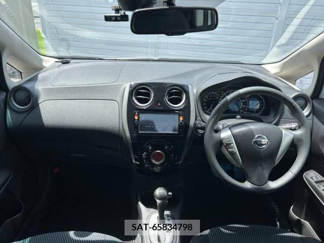 Nissan NOTE 2016-05 302403-1