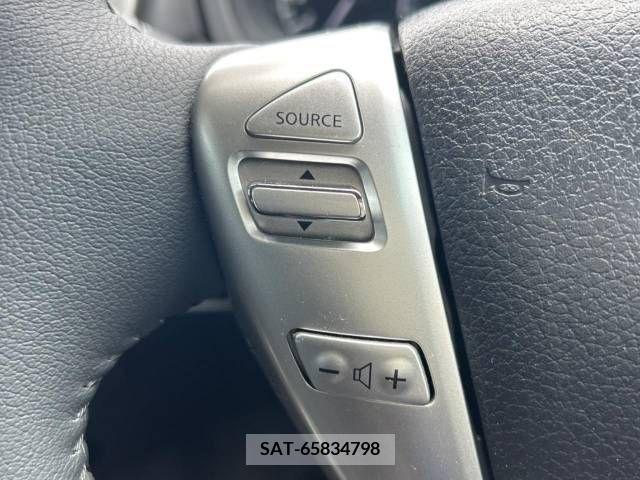 Nissan NOTE 2016-05 302403-6