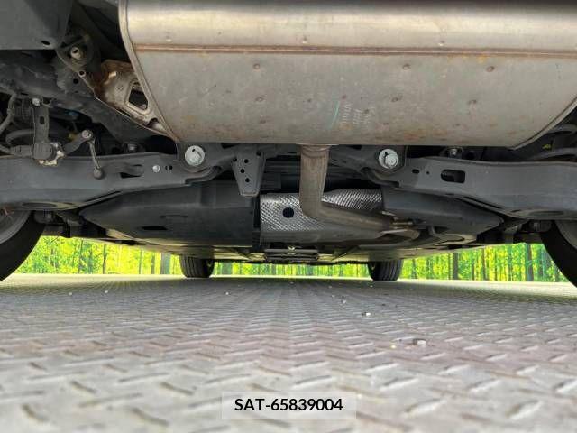 Toyota PRIUS 2016-10 238188-19