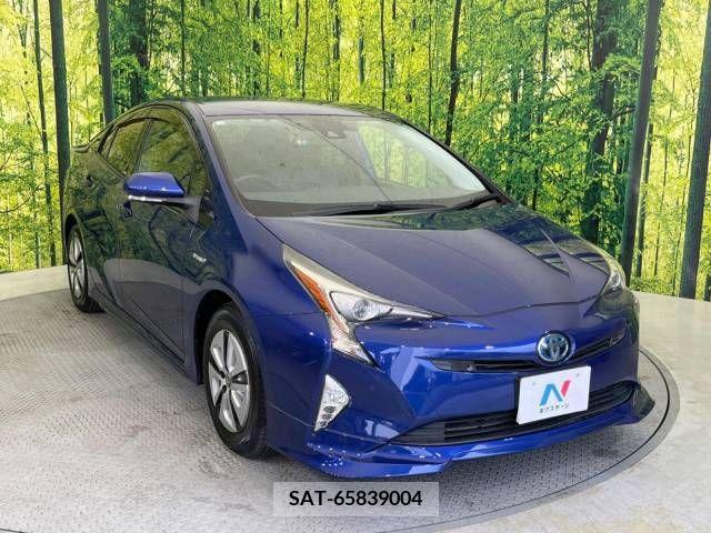 Toyota PRIUS 2016-10 238188-16