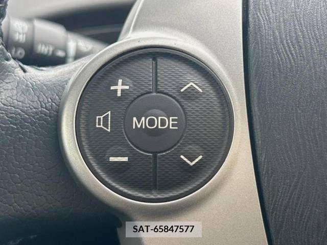 Toyota PRIUS 2015-07 322074-6