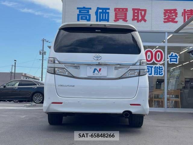 Toyota VELLFIRE 2013-11 394752-16