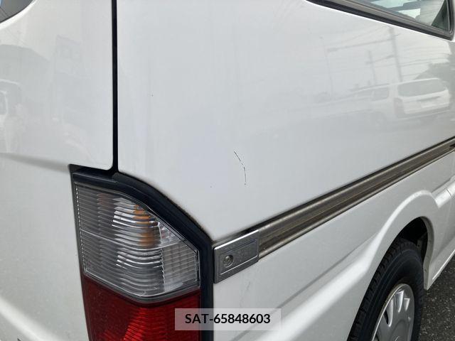 Mazda BONGO VAN 2017-04 294304-15