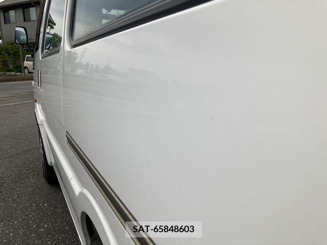 Mazda BONGO VAN 2017-04 294304-18