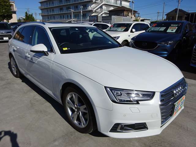 Audi A4 2018-03 192059-3