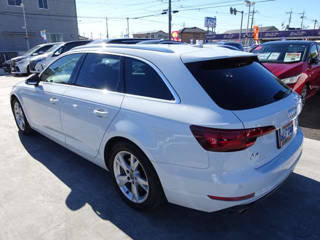 Audi A4 2018-03 192059-2