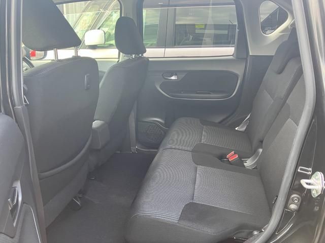 Daihatsu MOVE CUSTOM 2018-01 186501-8