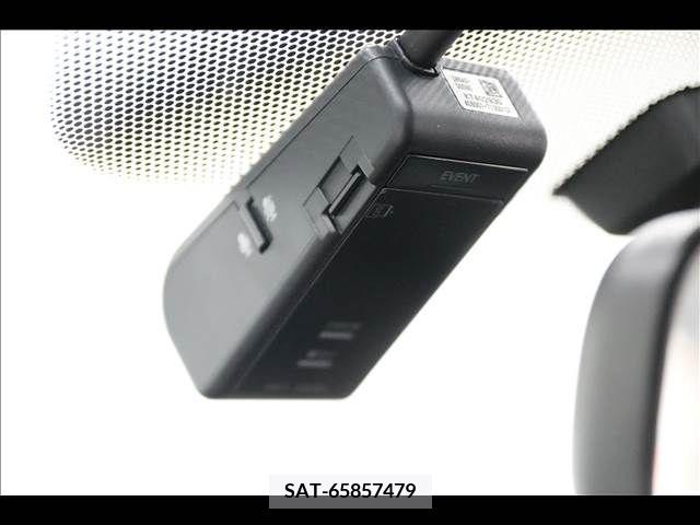 Toyota AQUA 2012-01 260643-7