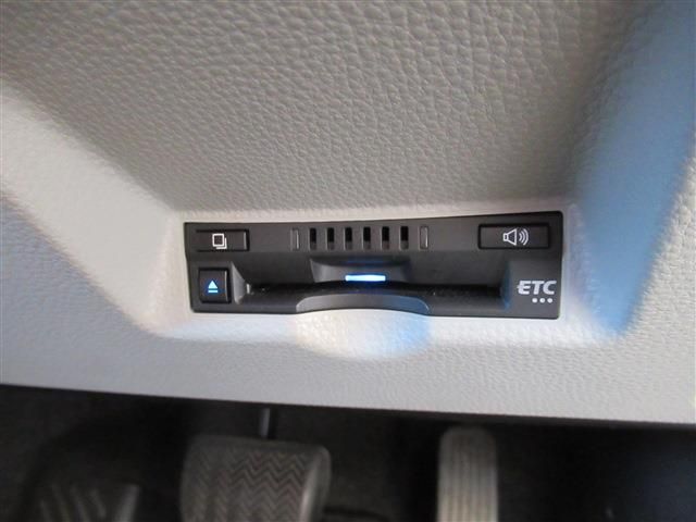 Toyota YARIS 2020-08 191700-11