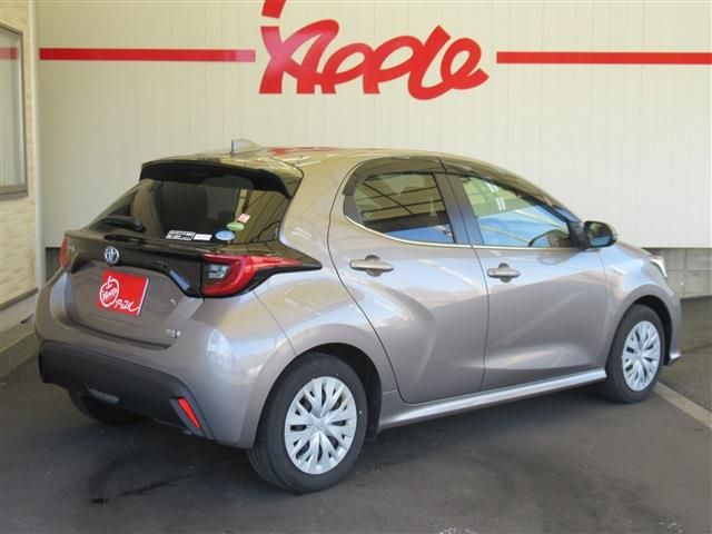 Toyota YARIS 2020-08 191700-3