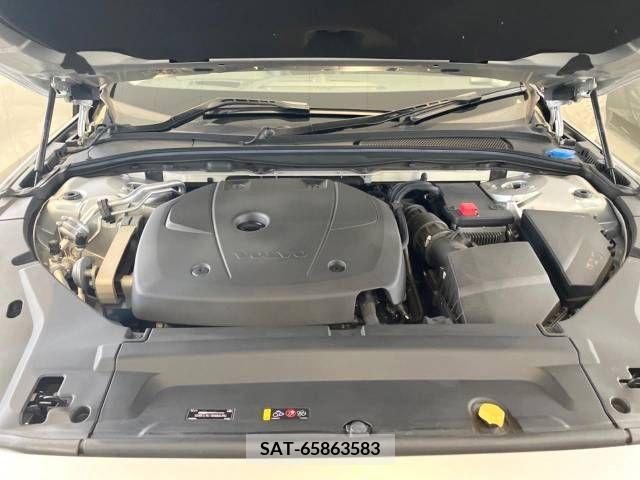 Volvo V90 2017-05 222844-19