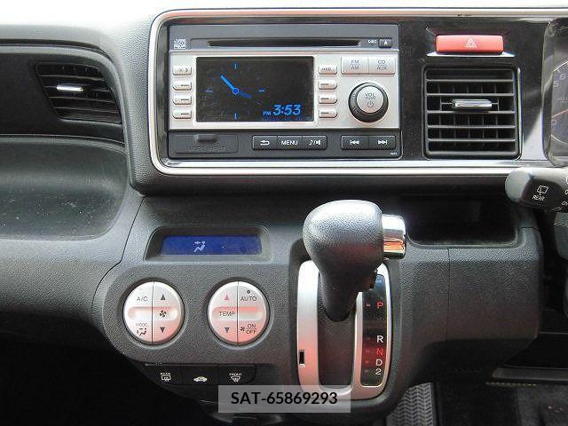 Honda LIFE 2011-10 238891-4
