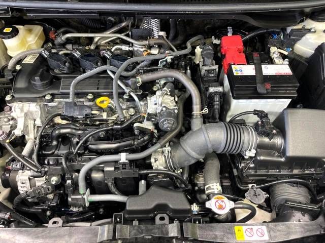 Toyota YARIS CROSS 2023-05 189329-18