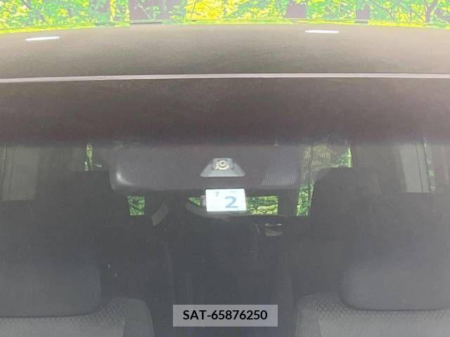 Honda STEP WGN 2018-01 222633-1
