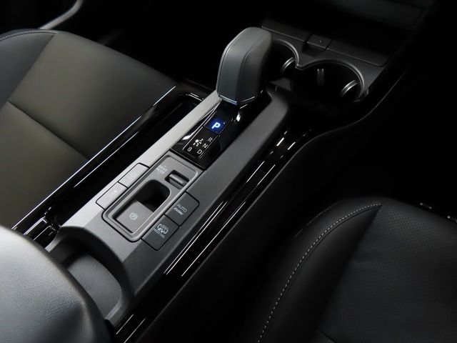 Toyota PRIUS PHV 2023-11 29031-24