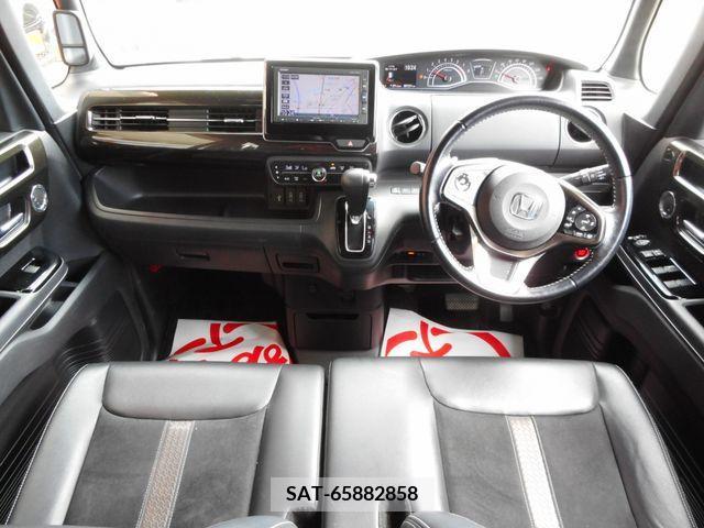 Honda N BOX CUSTOM 2017-09 364857-1